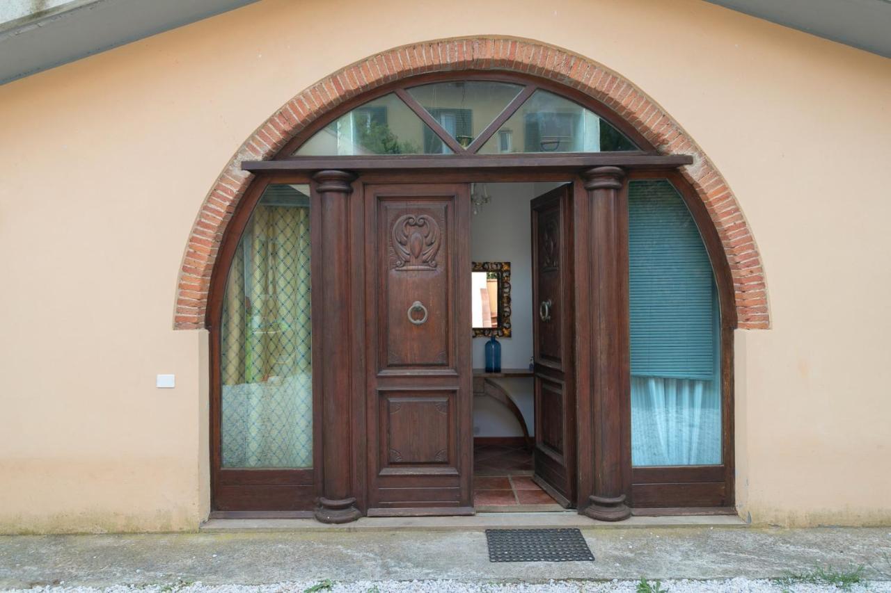 Podere Isabella San Vincenzo Exterior photo