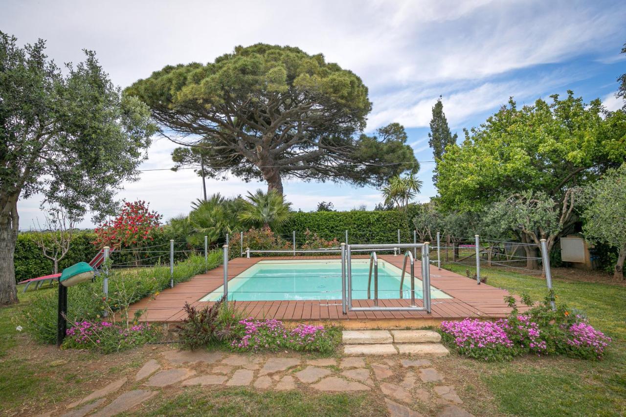 Podere Isabella San Vincenzo Exterior photo