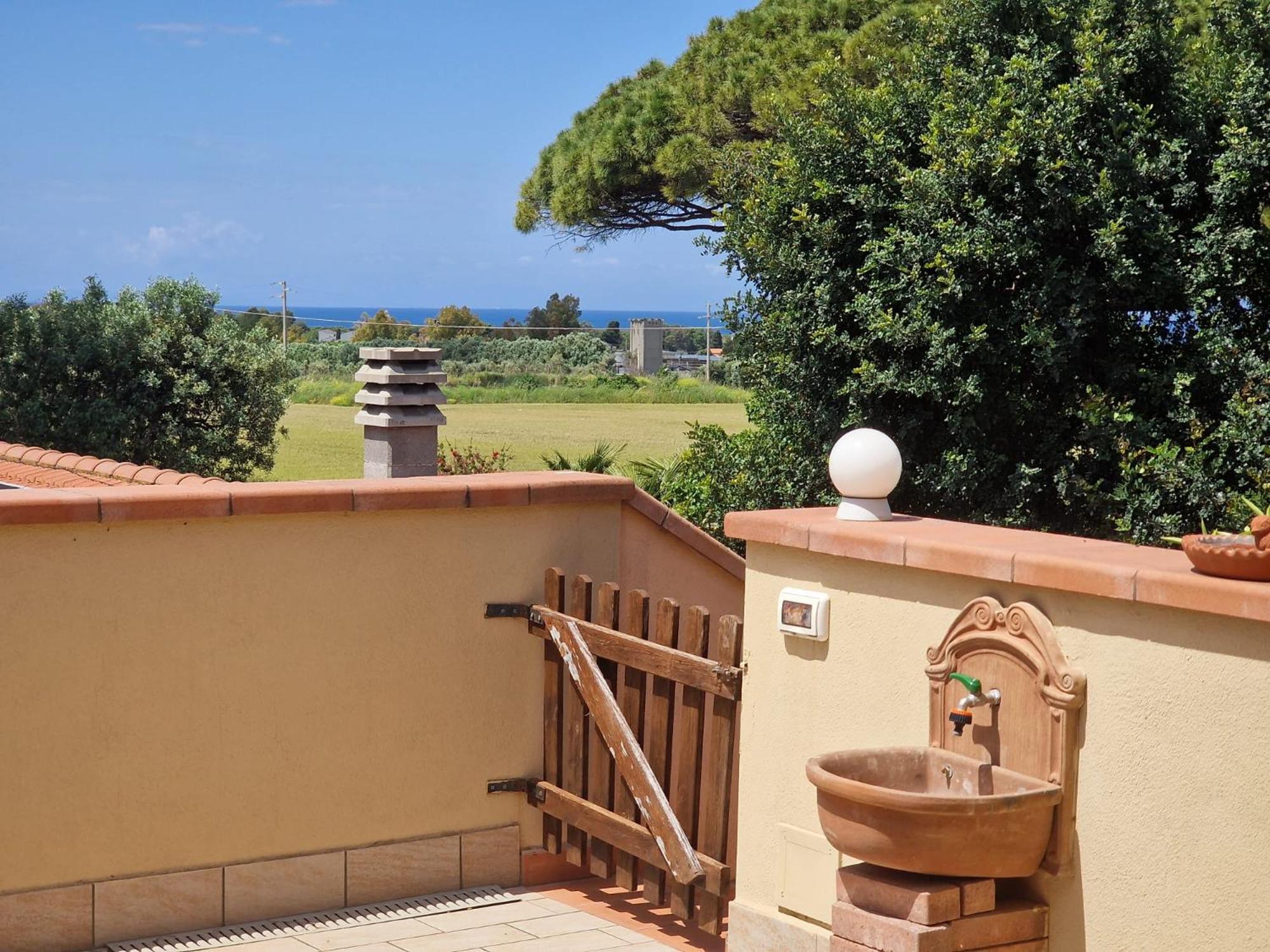 Podere Isabella San Vincenzo Exterior photo